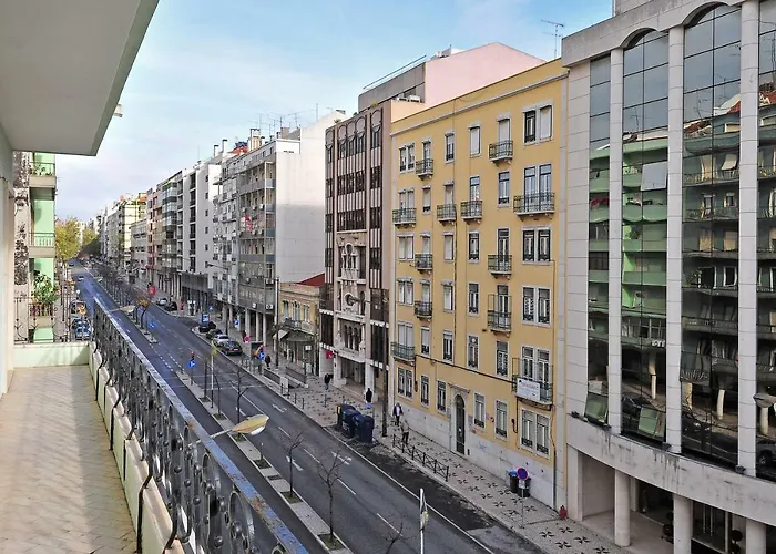 Almirante 77 * Lisboa